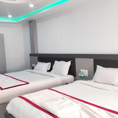 Hotel Shawrya The Grand マディケーリ エクステリア 写真