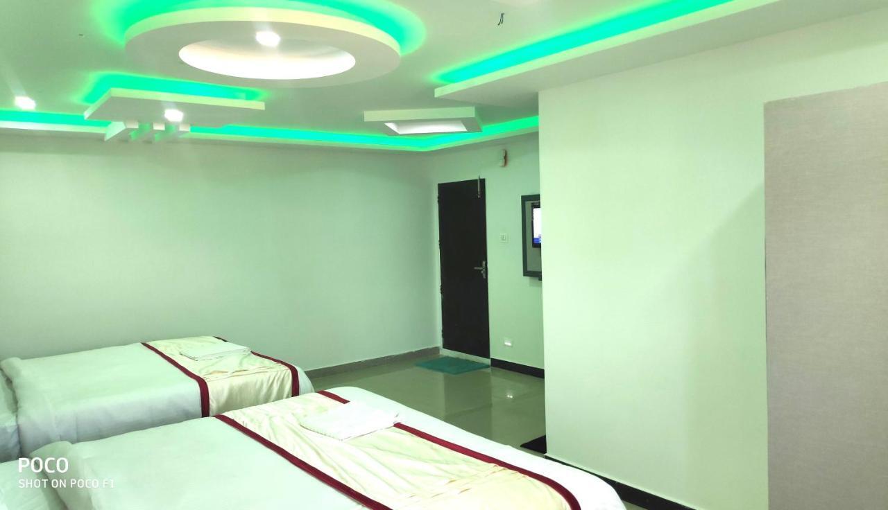 Hotel Shawrya The Grand マディケーリ エクステリア 写真